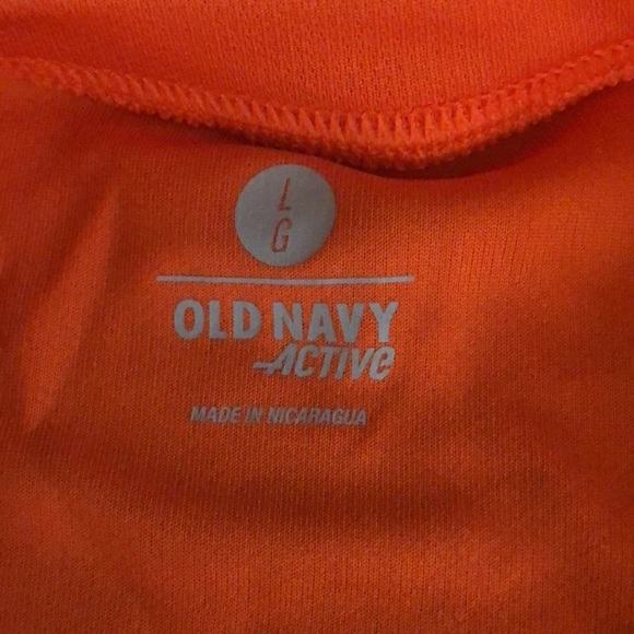 Old navy active t-shirt. L. Orange. - Picture 2 of 3